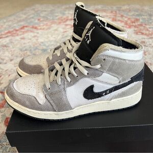 AIR JORDAN 6.5 Y YOUTH 1 MID SE CRAFT GS GREY BLACK WHITE FD9091002